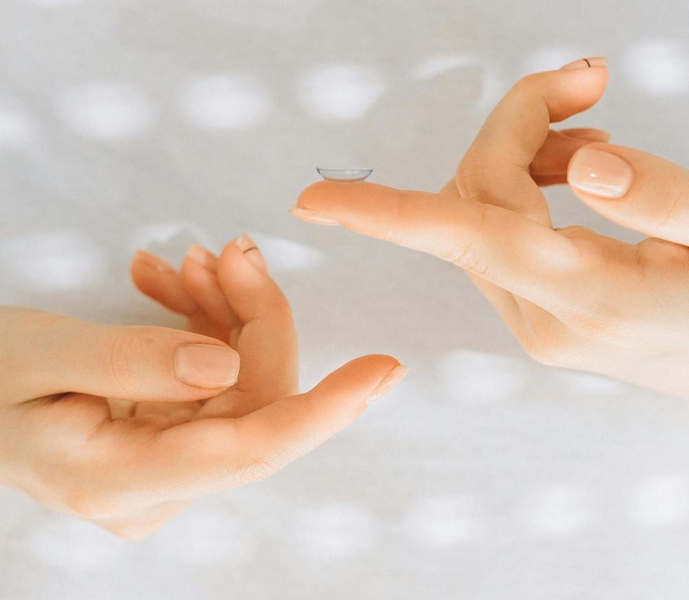 Какие контактные линзы выбрать для ребенка