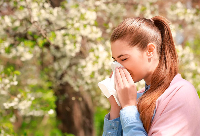 Весна — сезон аллергии. Как спасти глаза